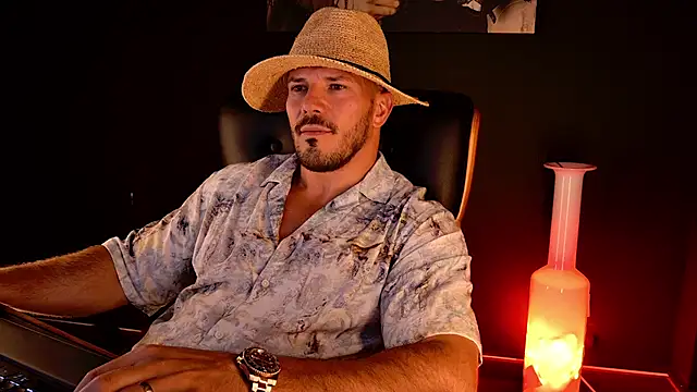 AngeloEric Live XXX-Chat