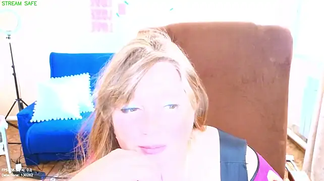 Czat XXX na żywo – Melania_Cook