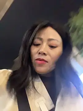 Lipinger 라이브 XXX 채팅