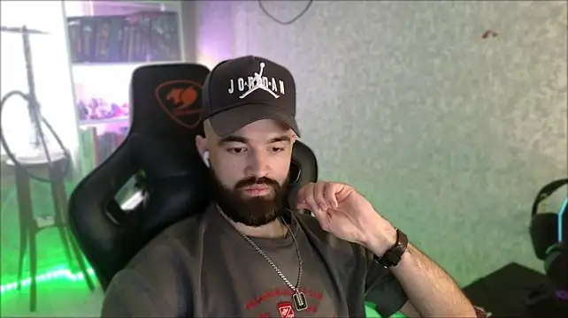_Serious_Man Live XXX-chat