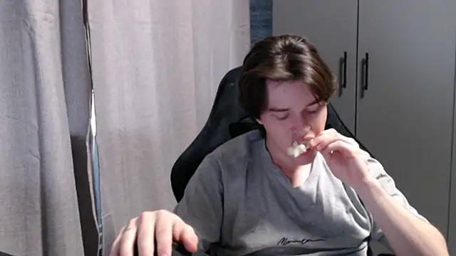 arthur___king's Webcam Show