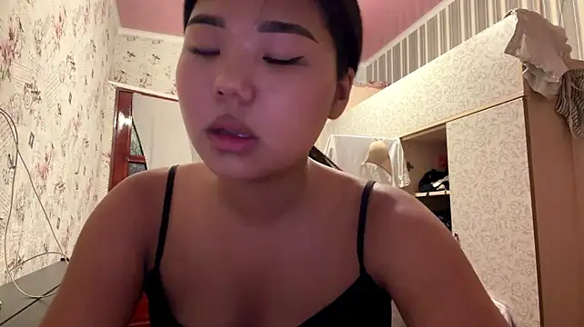 JohannaMickiewicz Chat XXX in diretta