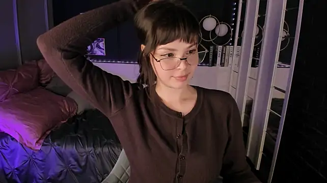 Maykinkya's Live XXX Chat