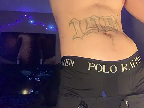 Онлайн чат XXX BWCJUICYJOSH