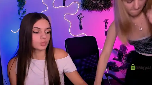 XXX chat uživo modela lisa_dark_