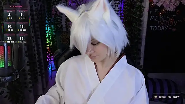 Mee-Meow 现场XXX聊天