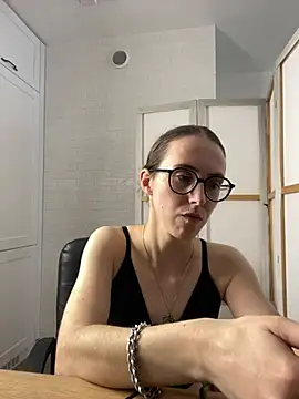 Živý XXX chat MartiniiSelenna