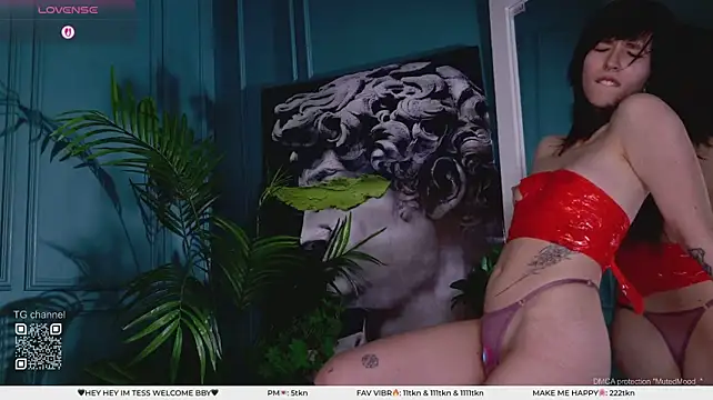 MutedMood_'s Live XXX Chat