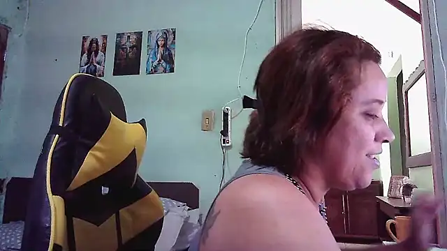 Chat +18 de BIADELICIA1 ao vivo