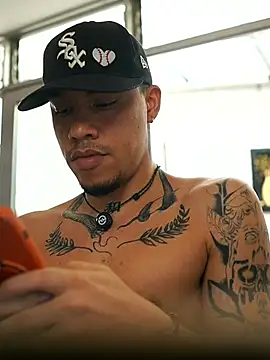 AlphaMasterXxx – Naživo XXX chat