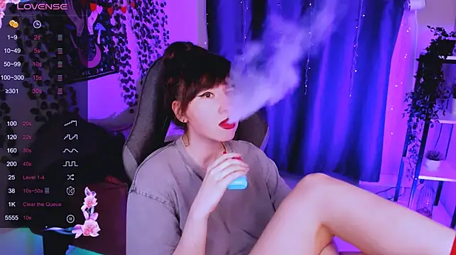 Lily_xBabe Chat XXX in diretta