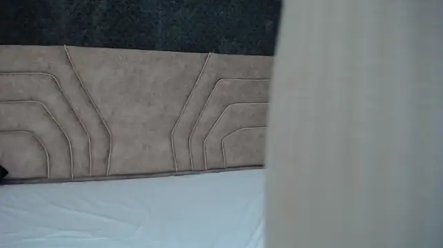 Chat +18 de Chloe_angel_ ao vivo