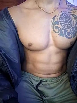 Živý XXX chat Joylopez_fit