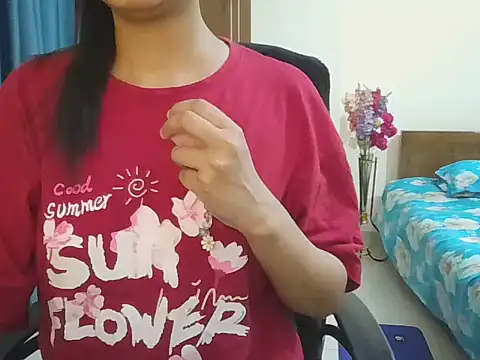 Jonaki-03-L's Webcam Show