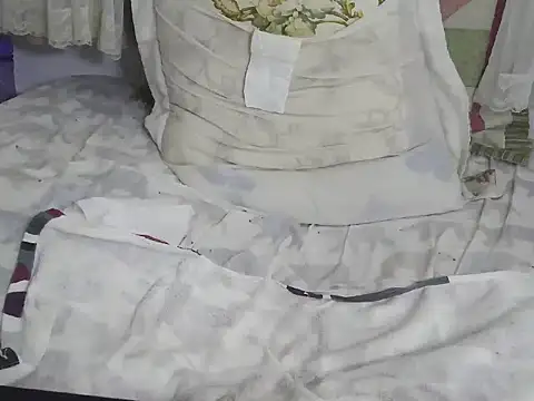 234lucyのライブXXXチャット