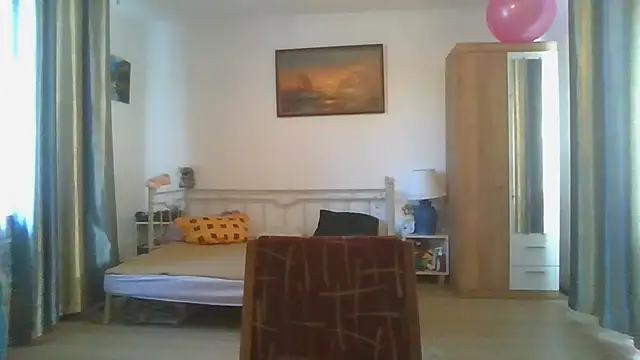 ElenaLove888 Adlı Modelin Canlı XXX Sohbeti
