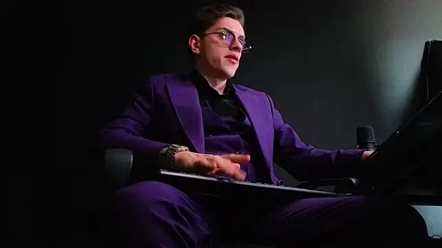 FelixStarkk's Live XXX Chat