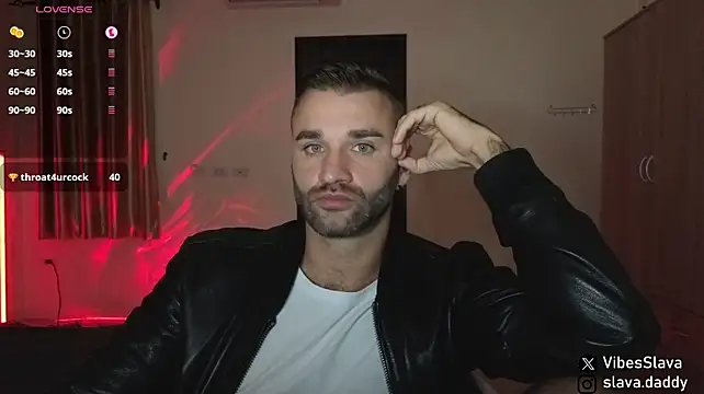 دردشة DaddySlava الجنسية المباشرة