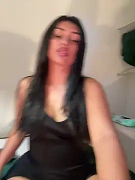 sweetAli_'s Live XXX Chat