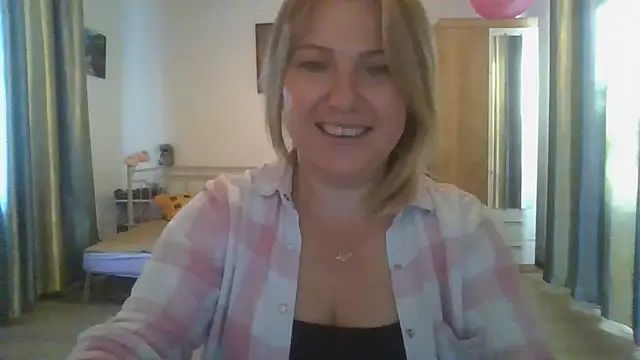 Živý XXX chat ElenaLove888