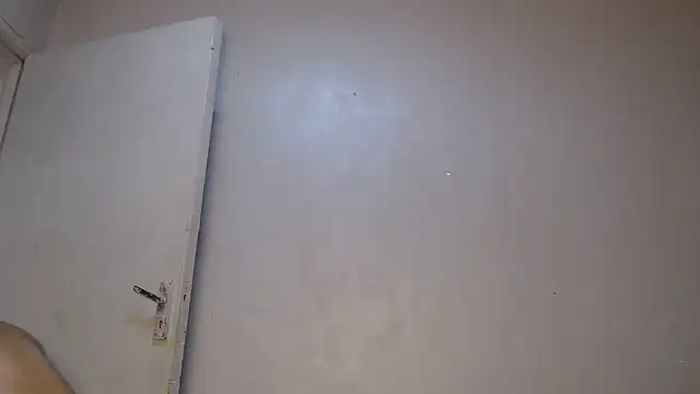 SpicyMackenzie22's Live XXX Chat