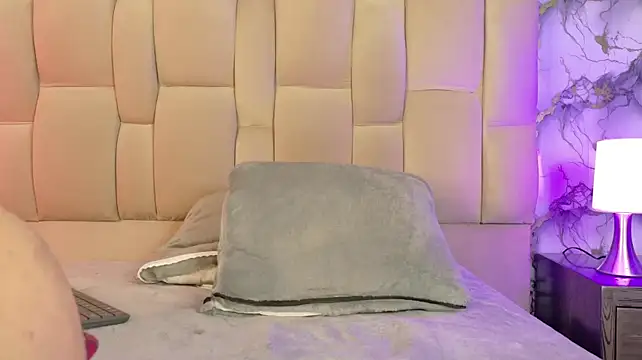 Pameelaanderson_ Chat XXX live