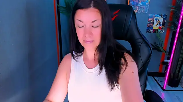 AnaMills Chat XXX in diretta