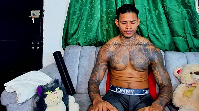 Jared_Kushhs élő XXX-chatje