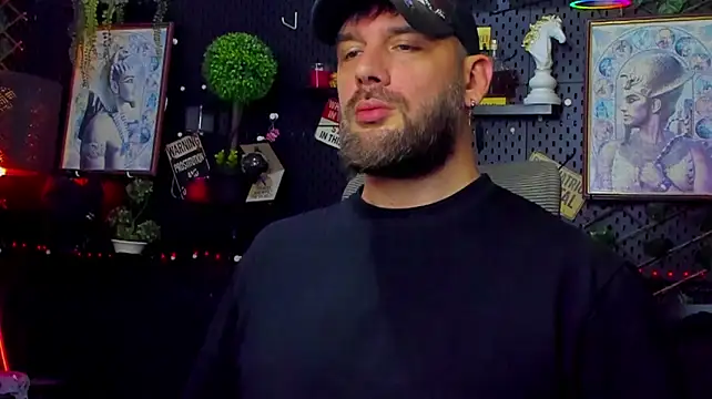 LexHardy Chat XXX in diretta