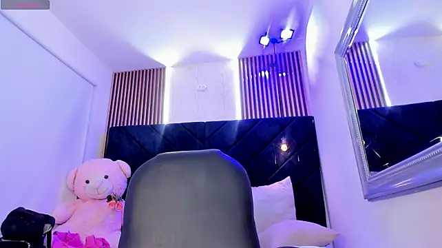 vicky_castillo 现场XXX聊天