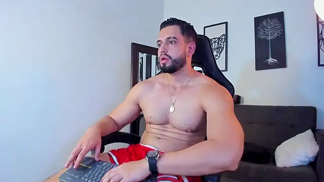 Justin_kingX7 Adlı Modelin Canlı XXX Sohbeti