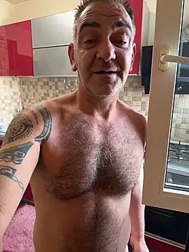XXX chat uživo modela COBRAboySEX@xh