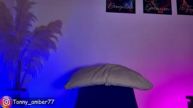 Amber77__ Obrolan Langsung XXX