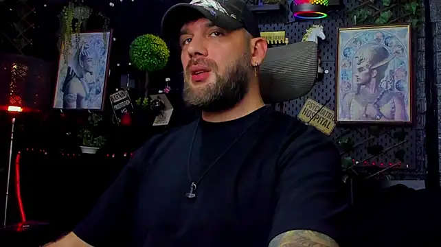 LexHardy Chat XXX in diretta