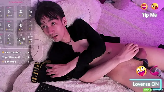XXX chat uživo modela CalvinChapman