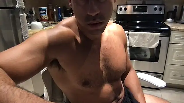 BigGuyMuscleのライブXXXチャット
