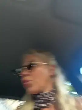 دردشة LisaMurr الجنسية المباشرة