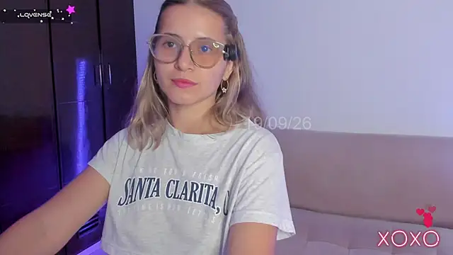 Chat +18 de Lilacutte_ ao vivo