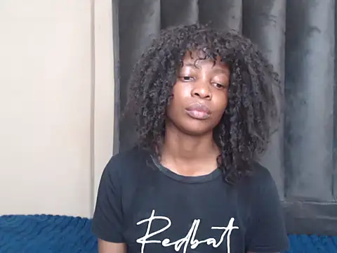 TinyTroubleXXXXX Live XXX-chat