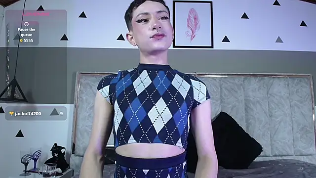 JiangShy666 Adlı Modelin Canlı XXX Sohbeti