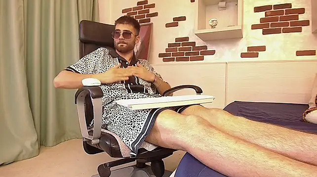 KyloEast – Naživo XXX chat