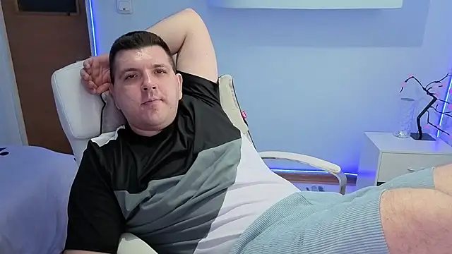 JasonJacks Adlı Modelin Canlı XXX Sohbeti
