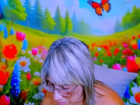 indianroxy's Live XXX Chat