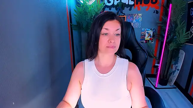 AnaMills live XXX chat