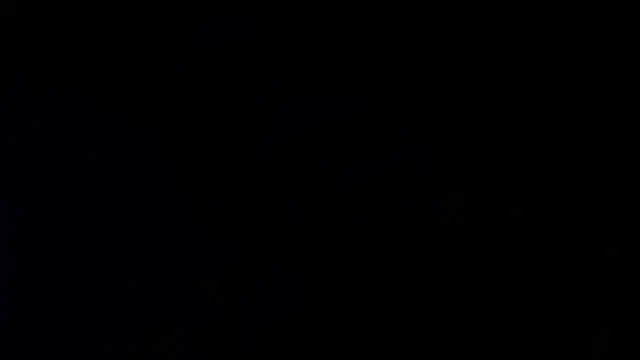 MelHorny03: διαδικτυακό σόου στην κάμερα