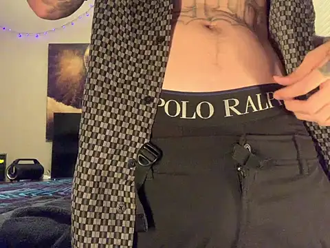 BWCJUICYJOSH Adlı Modelin Canlı XXX Sohbeti