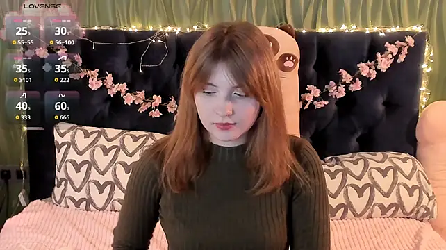 AliceLanley's Live XXX Chat