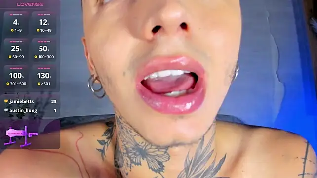 Ian_Castillo_ élő XXX-chatje