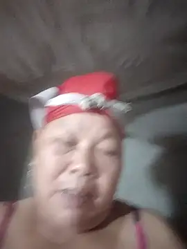 LoveMomy68's Live XXX Chat