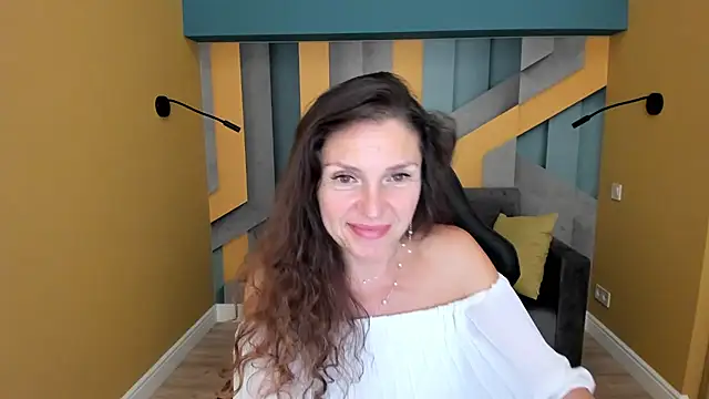 Chat +18 de EllaLong ao vivo
